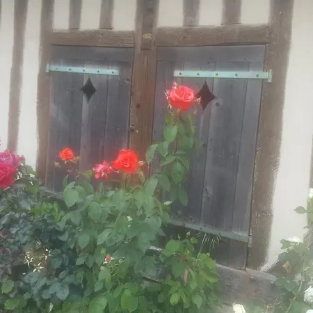 Longere Du Vieux Pressoir 度假居 *